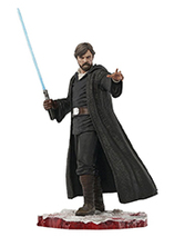 Figurine en résine de Luke Skywalker dans Star Wars VIII: Le Réveil de la force