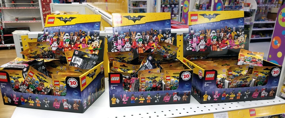 lego-minifig-batman-movie