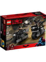 La course-poursuite en motos de Batman et Selina Kyle - LEGO The Batman DC comics