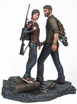 Statuette en résine de Joel et Ellie dans The Last of Us
