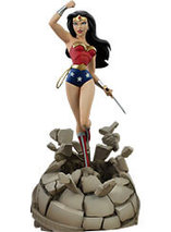 Figurine Wonder Woman dans la série animée des années 2000 par Sideshow