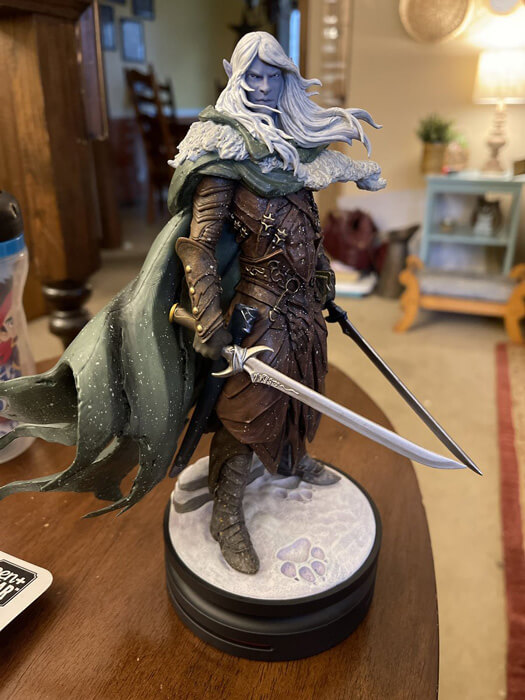 Figurine Modern icons 12 Drizzt Do Urden dans Dungeons et dragons