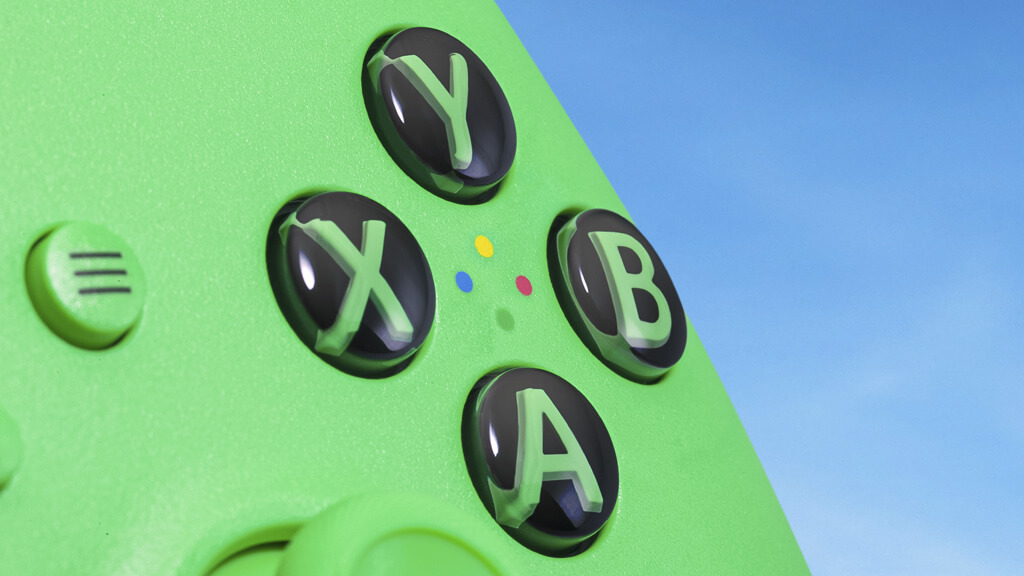 Manette Xbox Verte pas cher - Meilleures ofes sur le neuf et l'occasion